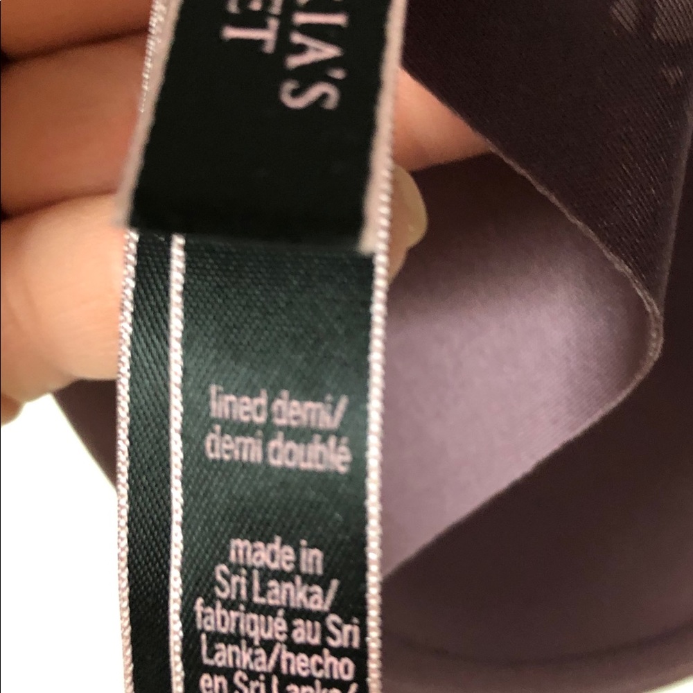 VS bra - Picture 5 of 5